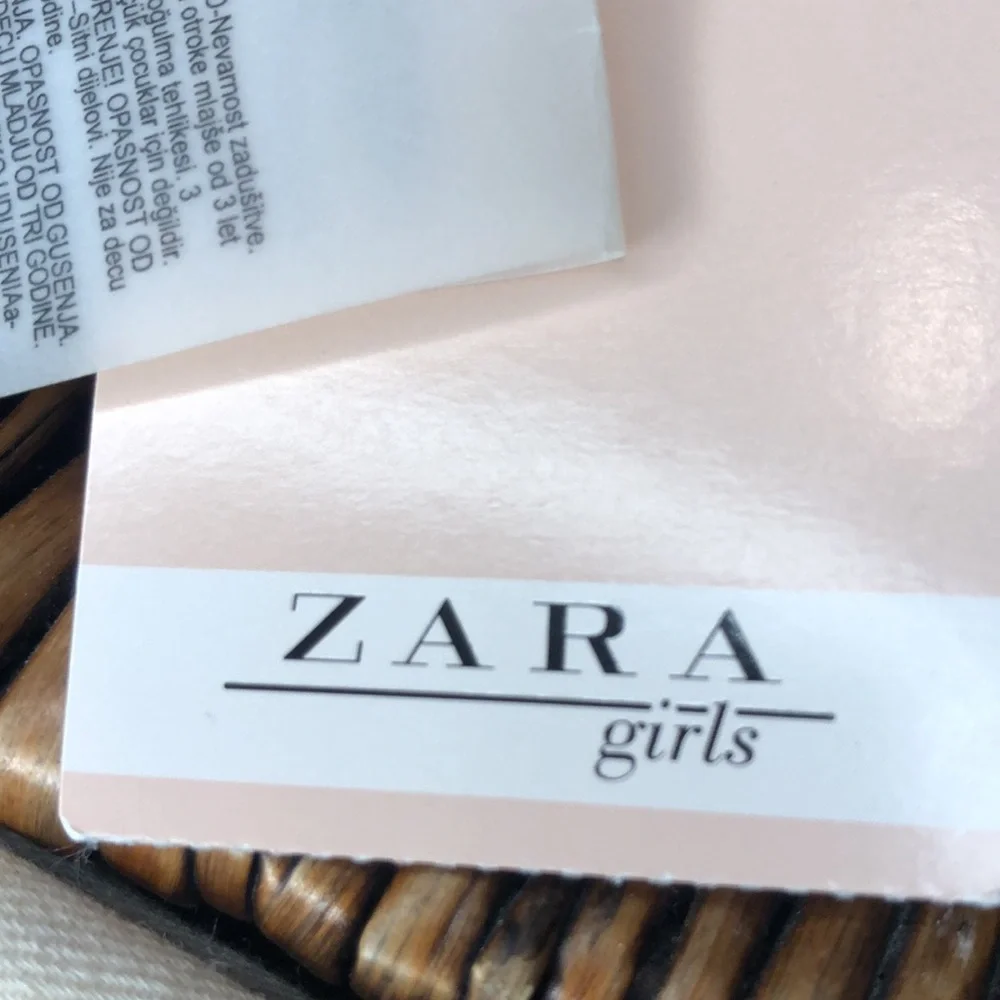 Zara Flats